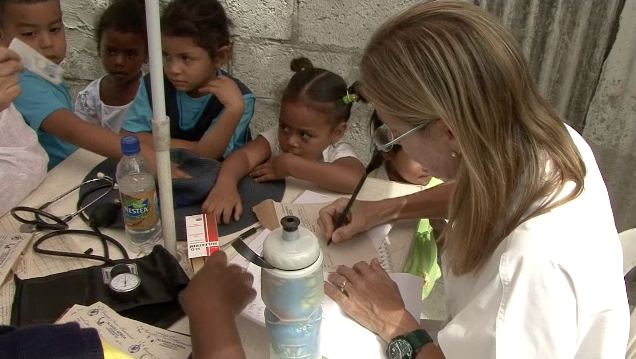 Brigadas Médicas en Sectores Populares con la Dra. Annabella Azín [30-Noviembre-2012]