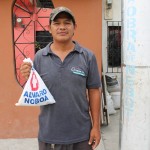 alvaro noboa ayuda a los mas necesitados con medicina gratis